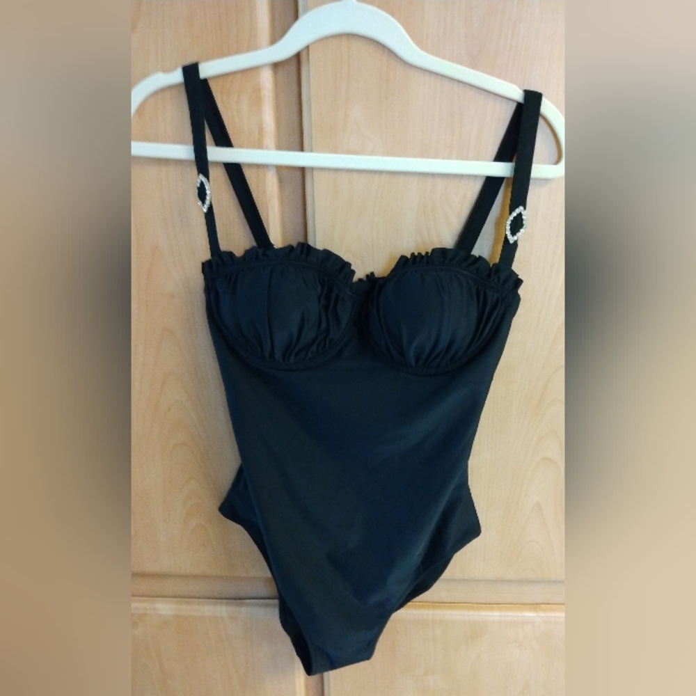 Classic, classy black swimsuit
